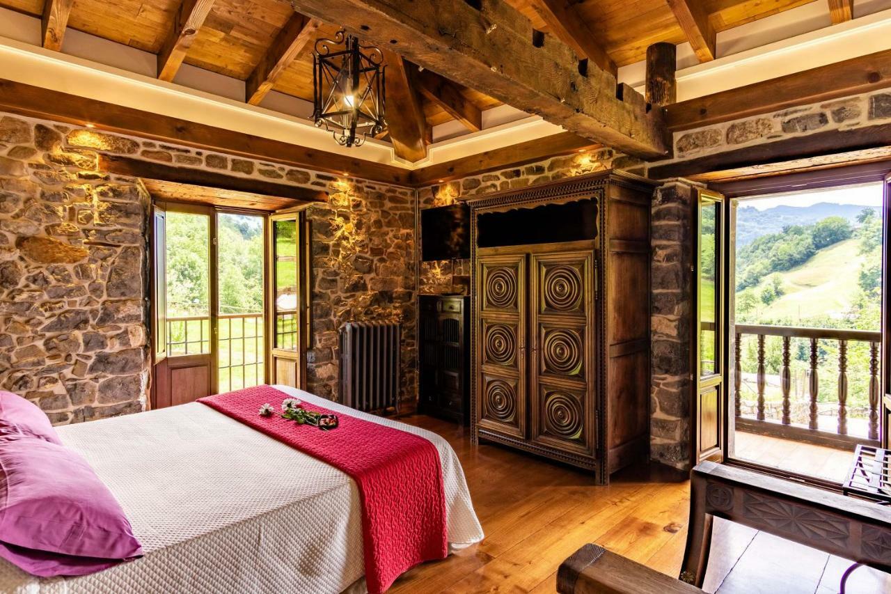 Отель Casona De El Castaniu Серрапио Экстерьер фото