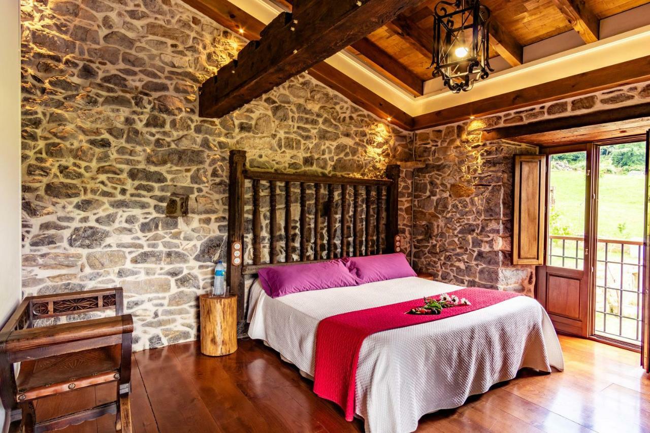 Отель Casona De El Castaniu Серрапио Экстерьер фото